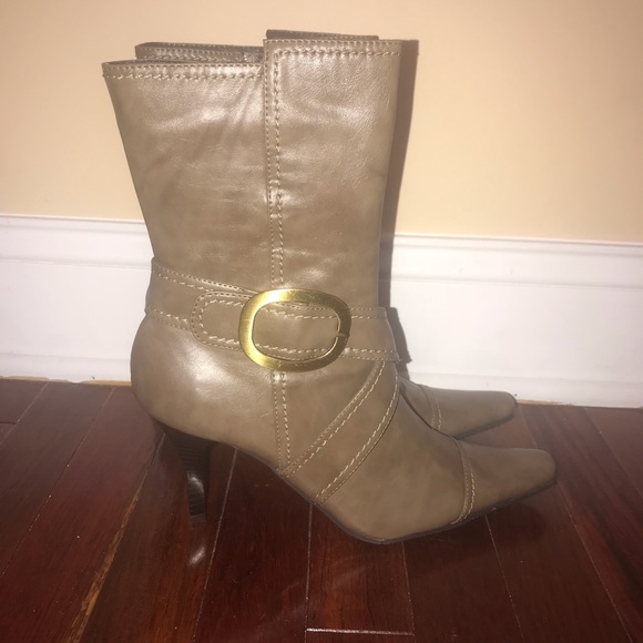 CL by Chinese Laundry Boots - Picture 2 of 4